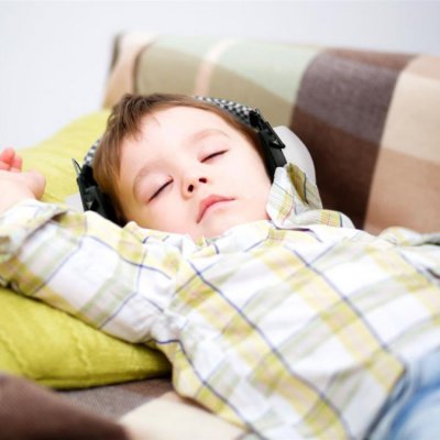 Alecto Baby ochranná sluchátka pro dítě - White - obrázek