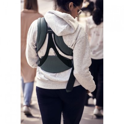 BabyBjörn ergonomické nosítko Move 3D Mesh - Sage Green - obrázek