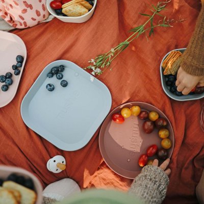 Mushie hranatý talíř 2 ks - Cloud - obrázek