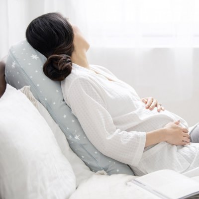 Medela těhotenský a kojicí polštář - obrázek