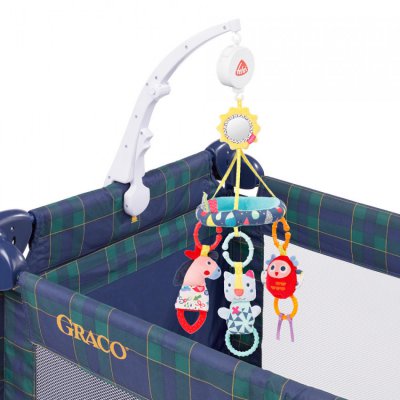 Baby Fehn Color Friends cestovní hrací kolotoč - obrázek