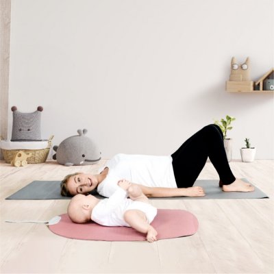 Shnuggle Baby Yoga Hrací podložka - Pink - obrázek