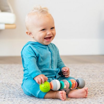 Infantino Housenka z míčků - obrázek