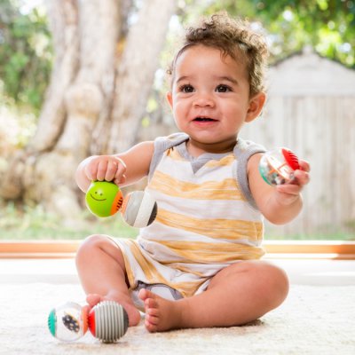 Infantino Housenka z míčků - obrázek