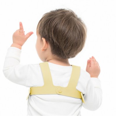 Minikoioi bryndák silikonový s kapsou - Yellow - obrázek