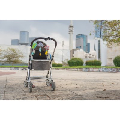 TAF Toys Hrazdička na kočárek - Tropický orchestr - obrázek