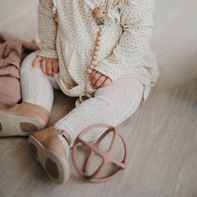 Mushie silikonové kousátko Ball - Woodchuck - obrázek