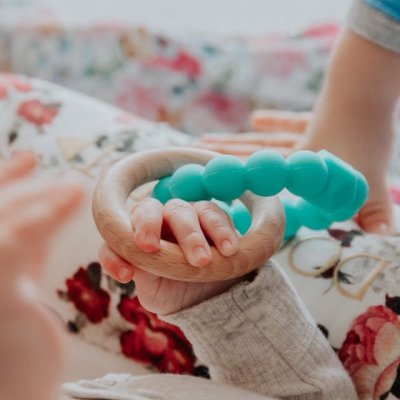 Jellystone Designs kousátko Měsíc - Mátové - obrázek