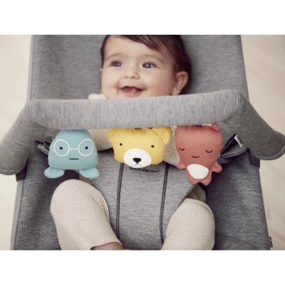 BabyBjörn hračka na lehátko Balance - Soft friends - obrázek