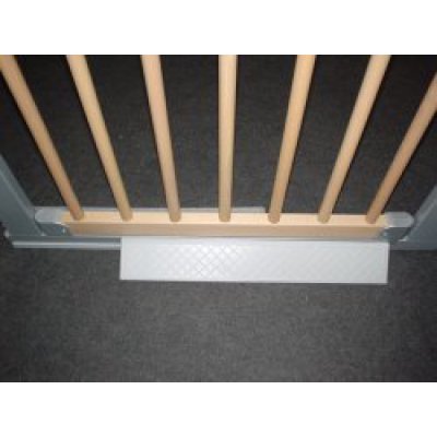 BabyDan rampa k tlakovým zábranám sv. šedá 2 ks - obrázek