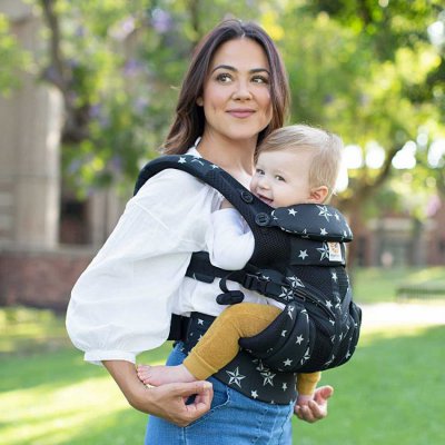 Ergobaby nosítko Omni 360 Cool Air Mesh - Black Stars - obrázek