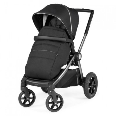 Peg Perego GT4 - Black Shine 2022