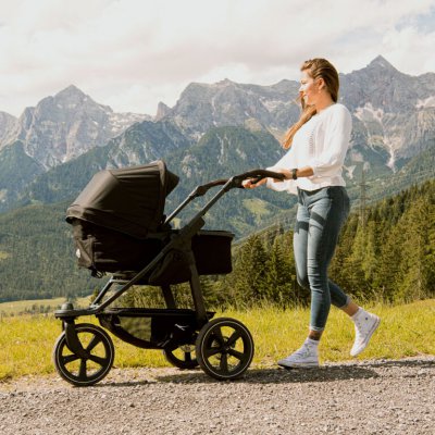 TFK Mono 2 Kombinovaný kočárek Chamber Wheel - Black - obrázek