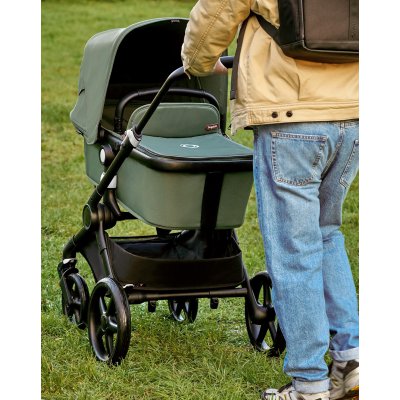 Bugaboo Fox Cub Kompletní kočárek - Black/Desert Beige - obrázek