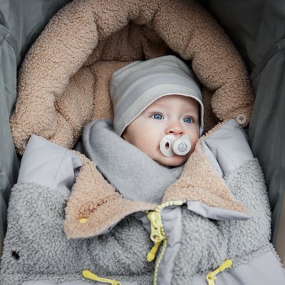 Elodie Details Newborn dudlík Small People for Peace - obrázek