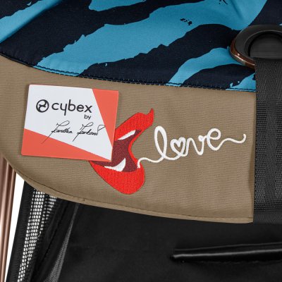 Cybex Platinum Coya by Karolina Kurkova - One Love - Q4594_Cybex_Platinum_Coya_by_Karolina_Kurkova_One_Love_014.jpg