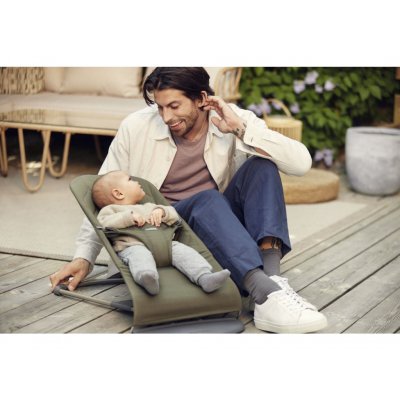 BabyBjörn lehátko Balance Bliss Woven Petal - Dark Green - obrázek