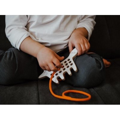 Milin Dřevěná proplétací hračka malá - Fox - obrázek