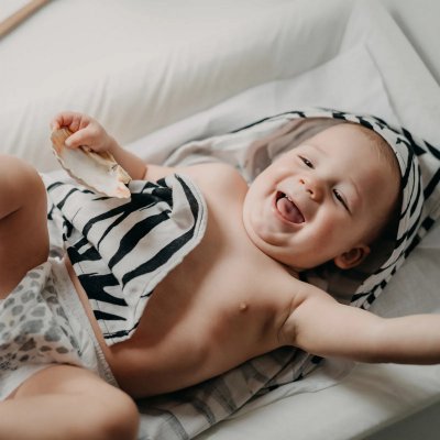 Kolorky DeLuxe Velvet Pants Jednorázové Eko plenky L - Wild - Q62_Kolorky_DeLuxe_Velvet_Pants_Jednorazove_Eko_plenky_Wild_003.jpg