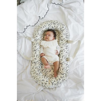Elodie Details Hnízdo pro miminko - Dalmatian Dots - obrázek