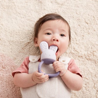 b.box Chladící kousátko Králíček - Fialové - obrázek