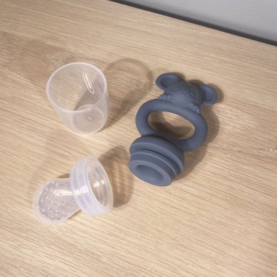 Nuuroo Lauge Silikonové ovocné kousátko - Bering Sea - obrázek