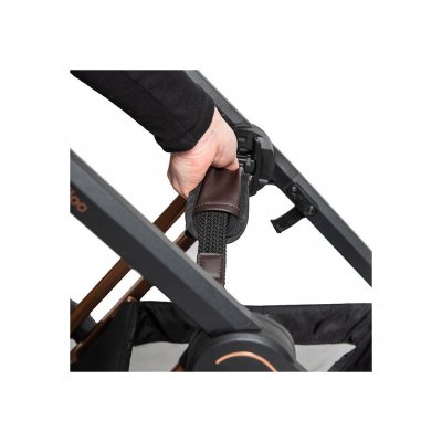 Espiro Miloo Kompletní kočárek - Diamond Black 110 - obrázek