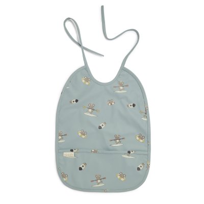 Nuuroo Ida Bryndák - Surfer