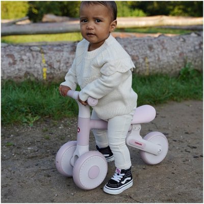 Top Mark Yuki Odrážedlo - Lilac - obrázek