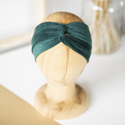 Looks by Luks Čelenka Velvet - Sacramento Queen