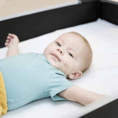 Joie Allura 120 Cestovní postýlka - Shale - obrázek