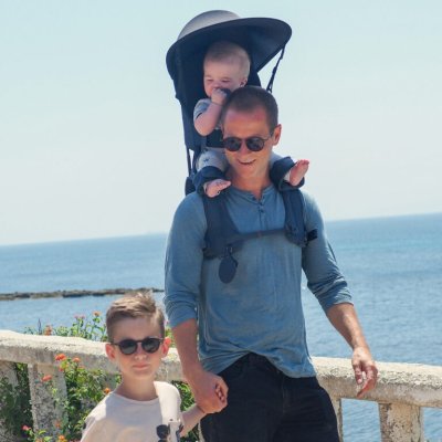 MiniMeis Nosítko Shoulder Carrier G5 - Black Premium - obrázek