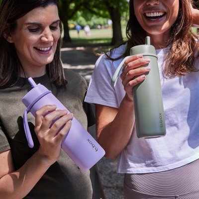 b.box Nerezová termoláhev s brčkem 690 ml - Lilac Love - obrázek