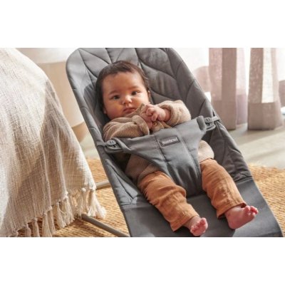 BabyBjörn lehátko Bouncer Bliss Cotton Petal Woven - Anthracite - obrázek