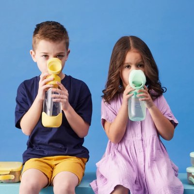 b.box Láhev na pití s brčkem 600 ml - Lemon Twist - obrázek