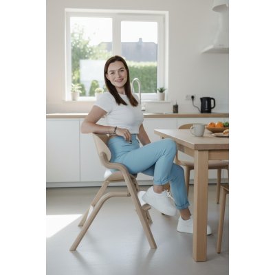 Zopa Inspira Dětská židlička - Berry Black - obrázek