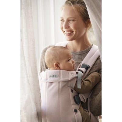 BabyBjörn Nosítko Harmony Woven - Light Pink Mélange - obrázek