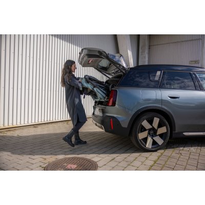 Thule Spring 2 Městský kočárek - Black/Mid Blue - obrázek