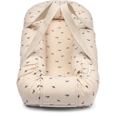 Liewood Gro Babylift Hnízdo - Mini Whale/Sandy - obrázek