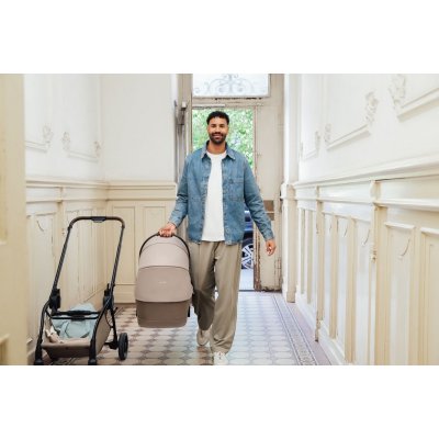 Britax Römer Rio Hluboká korba Style - Carbon Black - obrázek