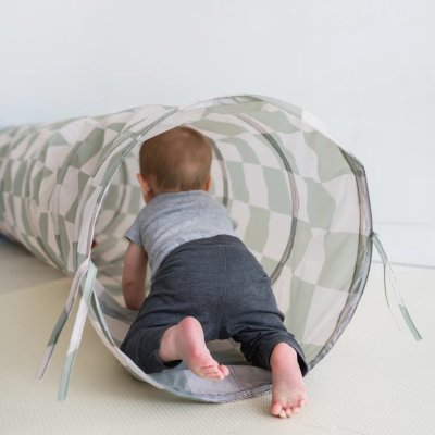 3 Sprouts Dětský Tunel Recycled - Checkerboard Green - obrázek