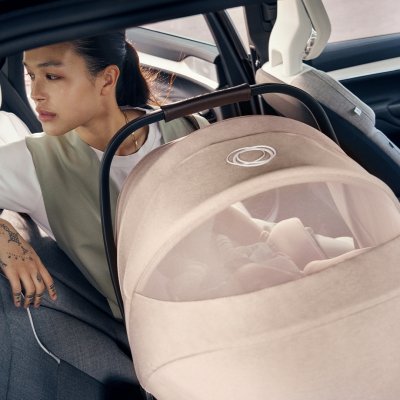 Bugaboo Otter by Nuna Autosedačka - Mineral Washed Black - obrázek