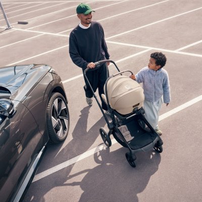 Bugaboo Otter by Nuna Autosedačka - Mineral Washed Black - obrázek