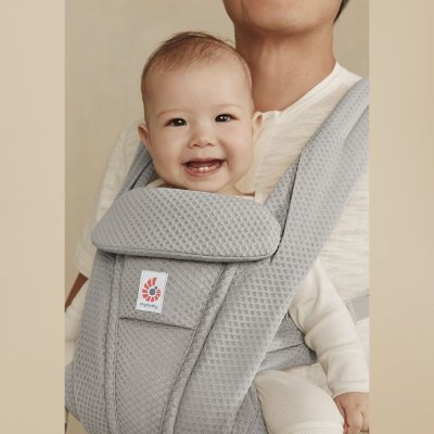 Ergobaby Nosítko Omni Deluxe Mesh - Pearl Grey - obrázek