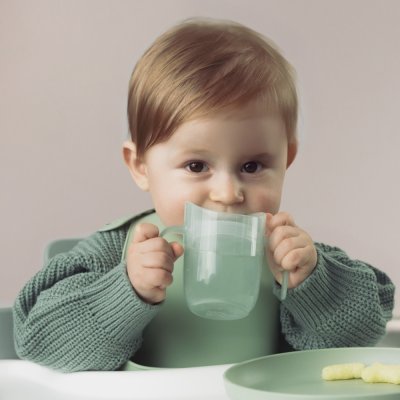 Lovi Tréninkový hrneček Genius 150 ml - Pistachio