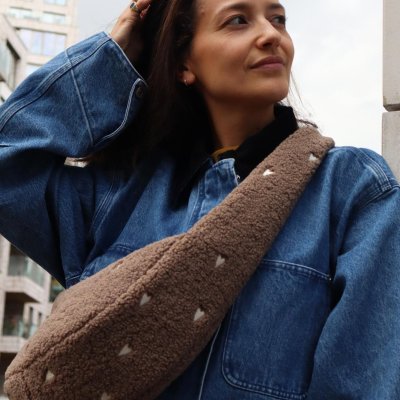 Studio Noos Crossbody taška Mini Teddy - Brown Hearts