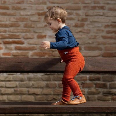 Peqne Punčochy s kšandami - Cihlově Červená, vel. 74 - 82