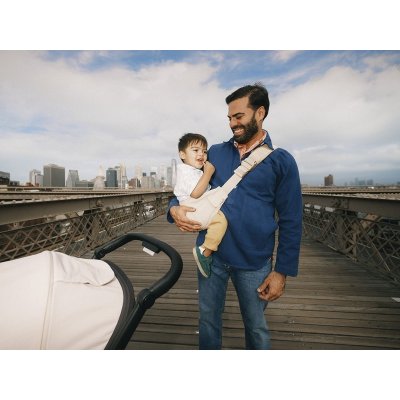 Ergobaby Nosítko Upsie Sling - Natural Beige - obrázek