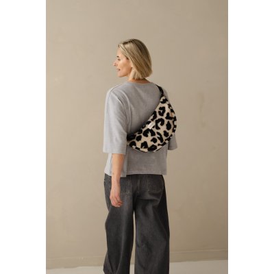 Studio Noos Crossbody ledvinka Teddy - Holy Cow - obrázek