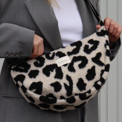 Studio Noos Crossbody ledvinka Teddy - Holy Cow